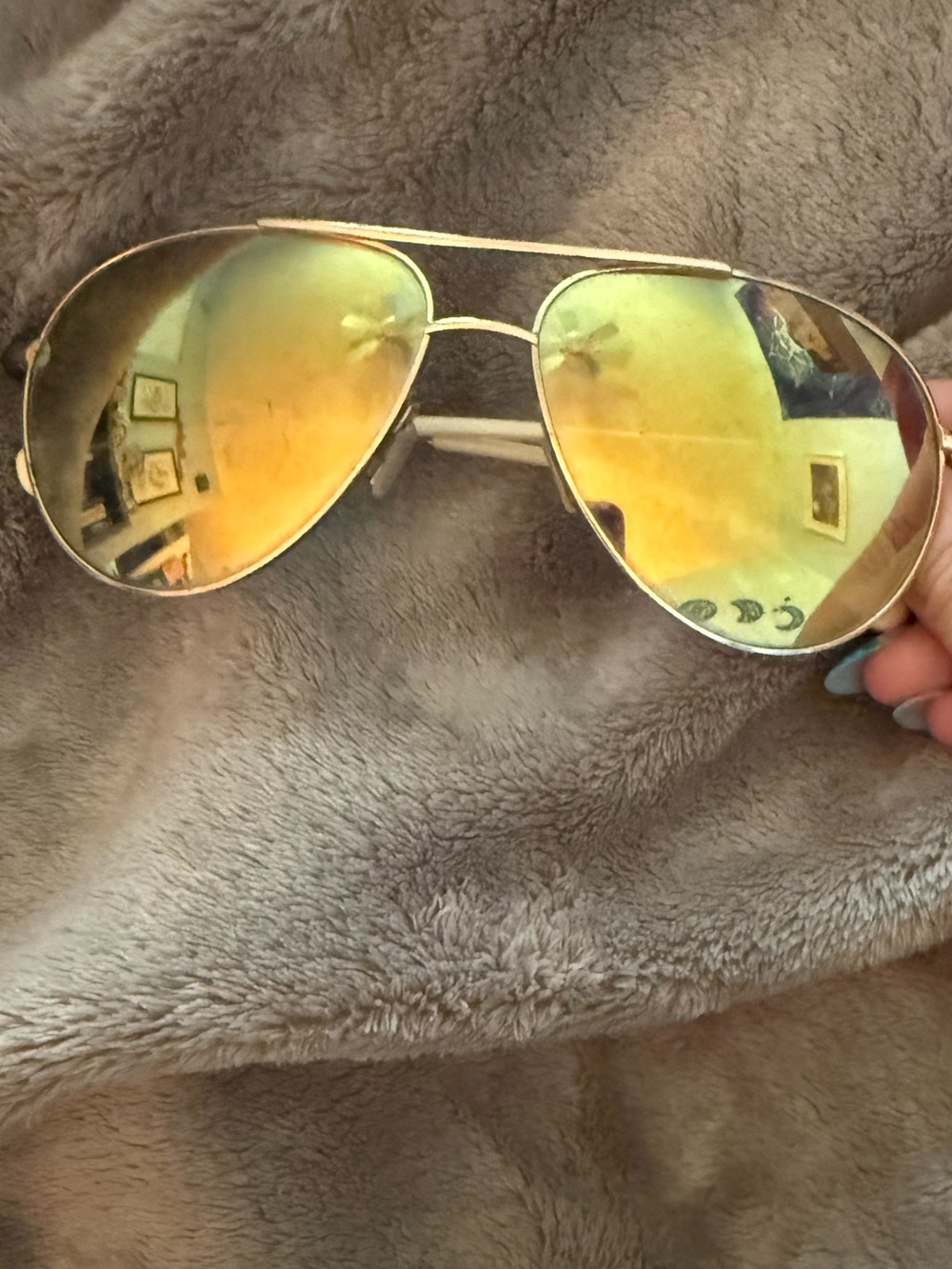 EUC 🎉🎉🎉Nike vintage 82  Stylish Gold aviator Sunglasses